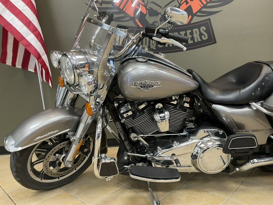 2017 Harley-Davidson Road King® Base