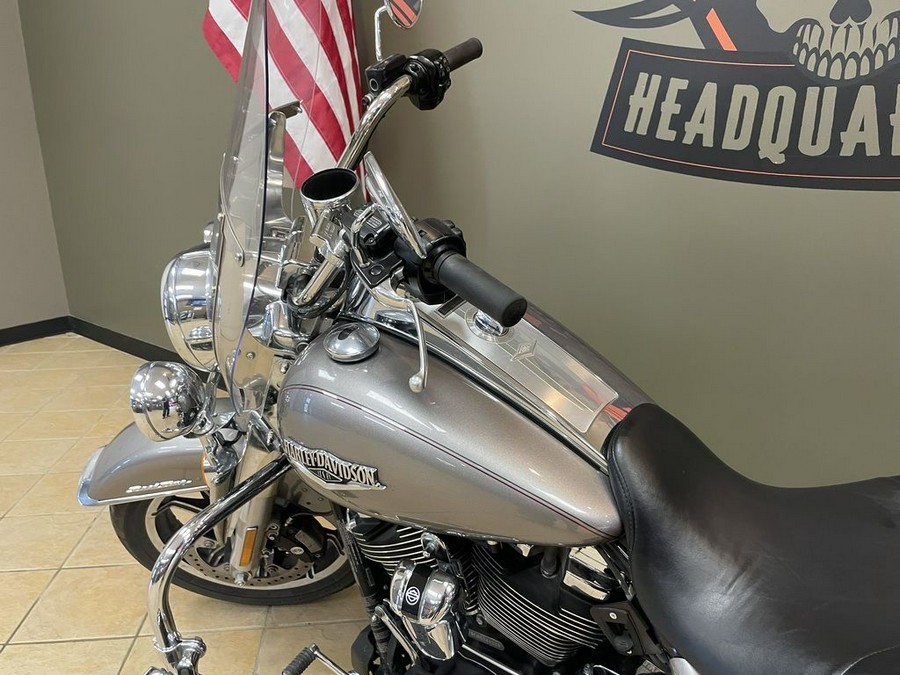 2017 Harley-Davidson Road King® Base