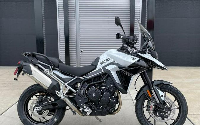 2024 Triumph Tiger 900 GT Snowdonia White / Sapphire Black