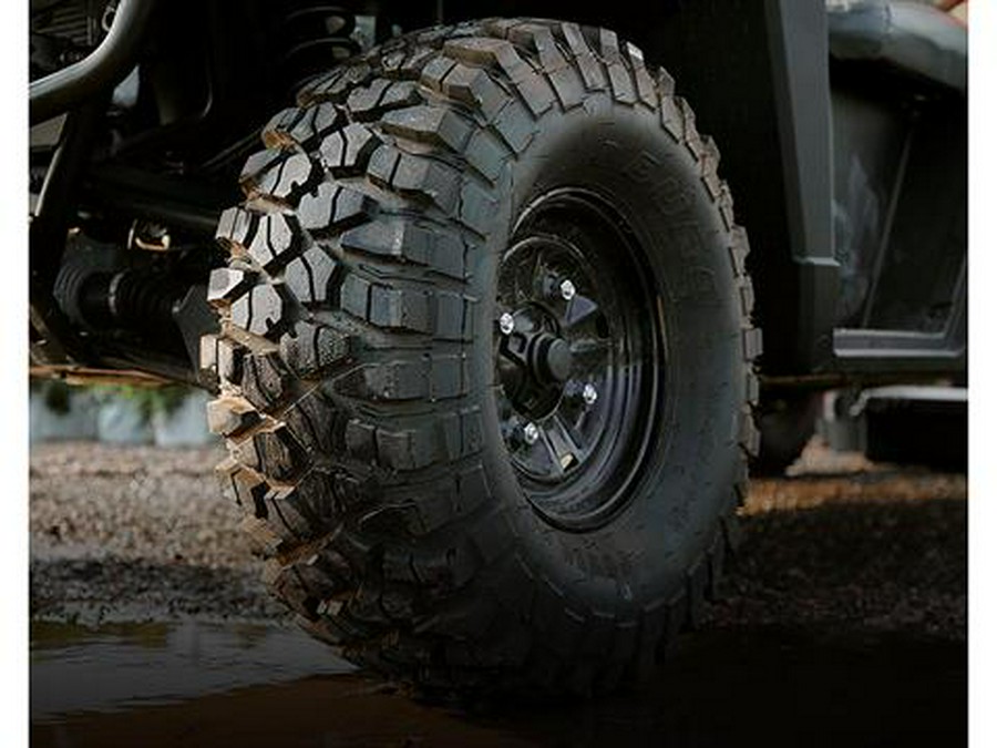 2025 Polaris Commercial Pro XD Mid-Size Gas Crew