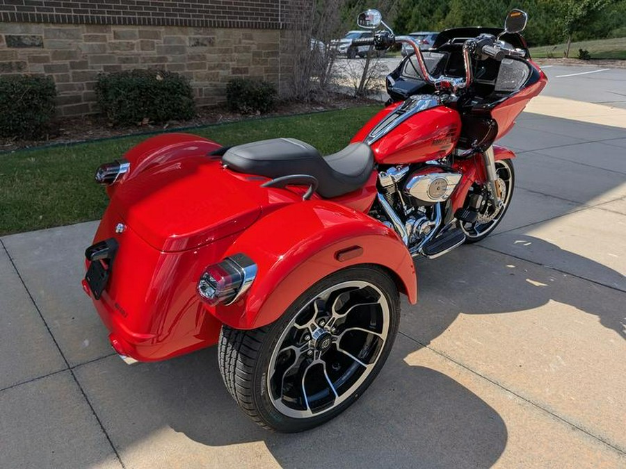2026 Harley-Davidson® FLTRT - Road Glide® 3
