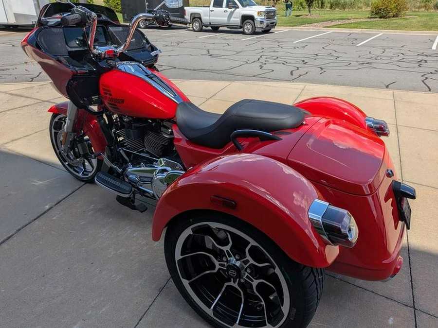 2026 Harley-Davidson® FLTRT - Road Glide® 3