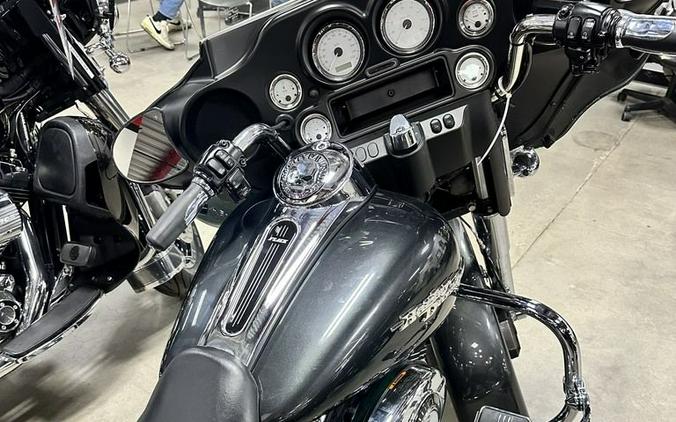 2009 Harley-Davidson® FLHX - Street Glide®