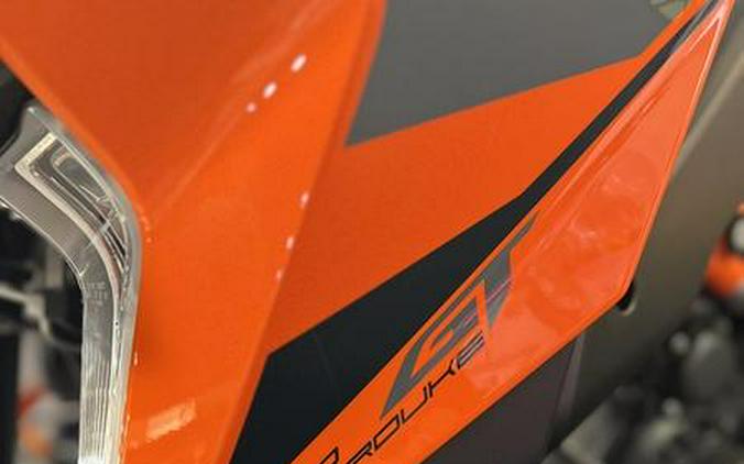 2023 KTM 1290 Super Duke GT