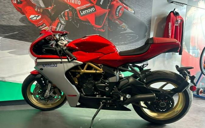 2021 MV Agusta Superveloce 800