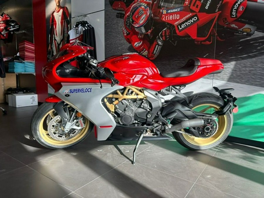 2021 MV Agusta Superveloce 800