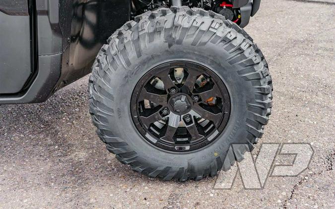 2026 Can-Am Defender MAX XT CAB HD11 With 10.25 in.display