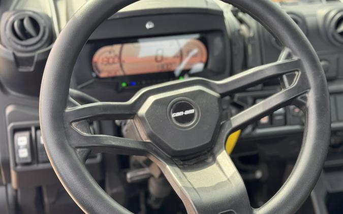 2024 Can-Am Defender Limited HD10