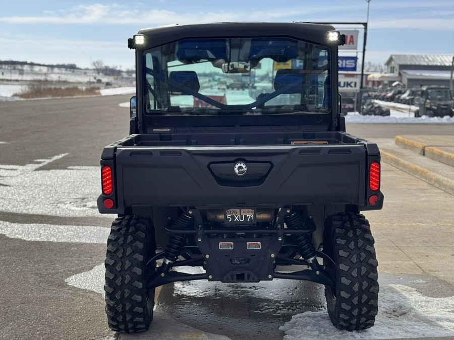 2024 Can-Am Defender Limited HD10
