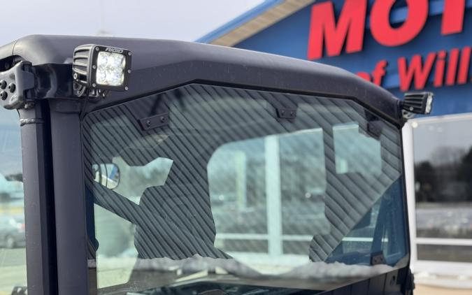 2024 Can-Am Defender Limited HD10