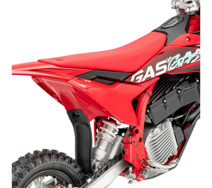 2027 GASGAS MC-E 5
