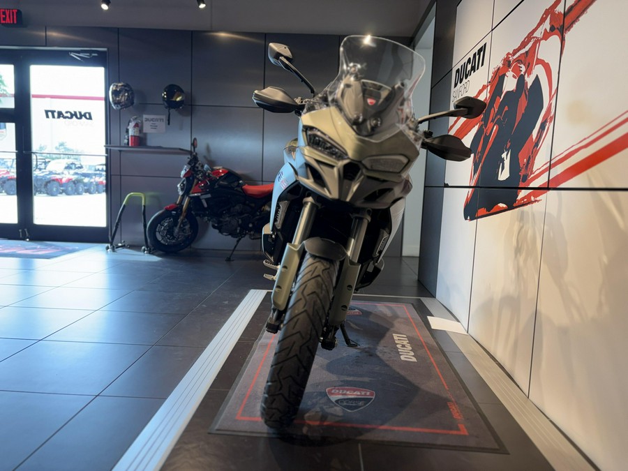 2026 Ducati MULTISTRADA V2 S
