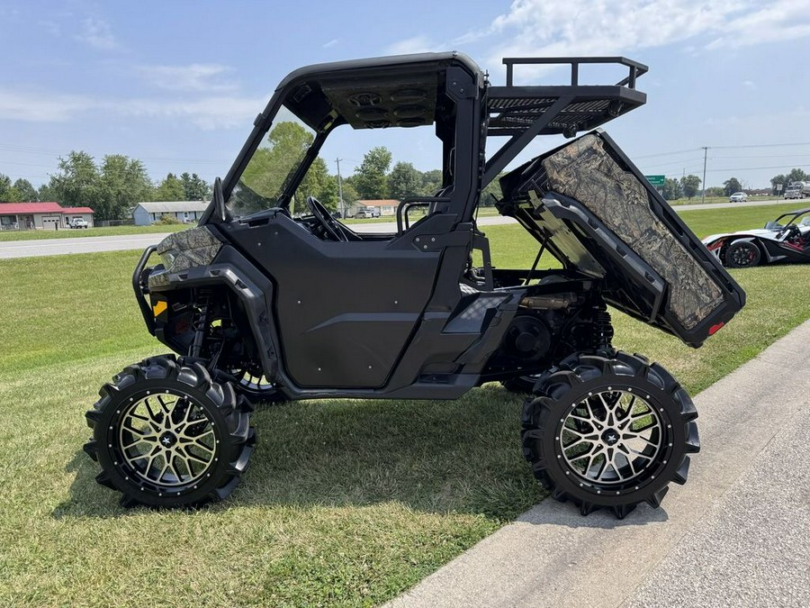 2018 Can-Am® Defender X™ mr HD10