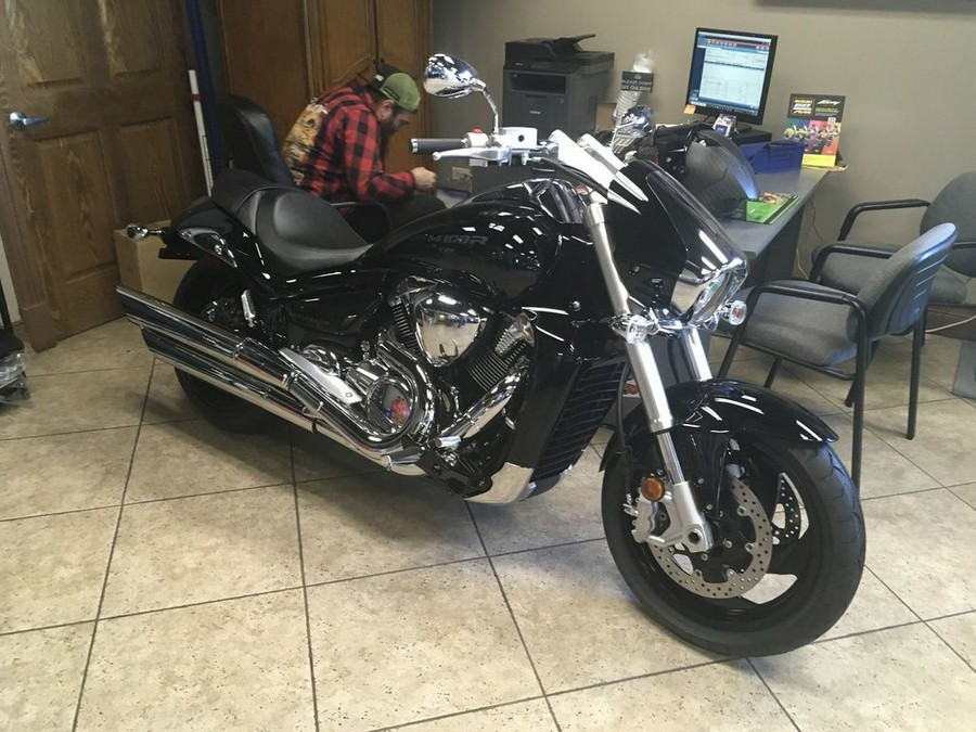 2025 Suzuki Boulevard M109R