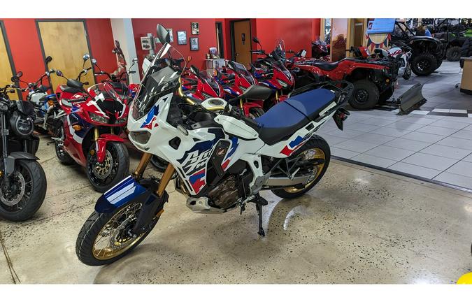 2025 Honda Africa Twin Adventure Sports ES