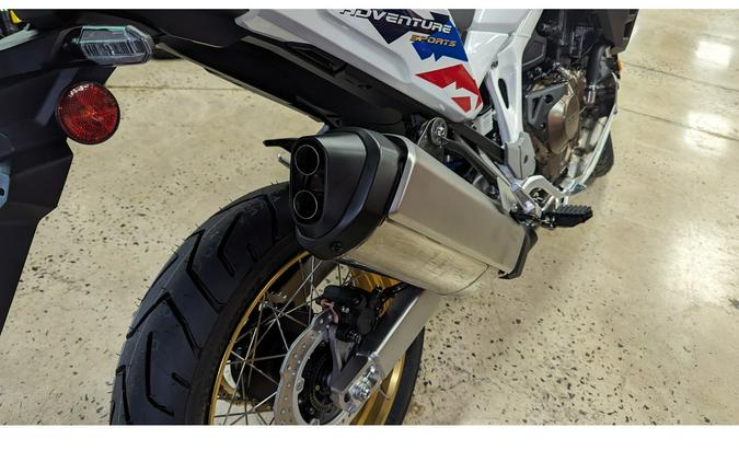 2025 Honda Africa Twin Adventure Sports ES