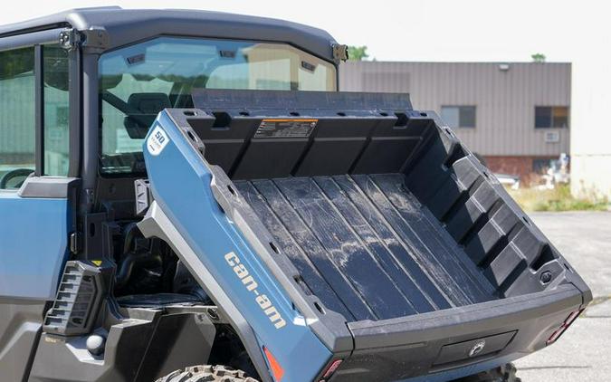 2026 Can-Am® Defender XT CAB HD11