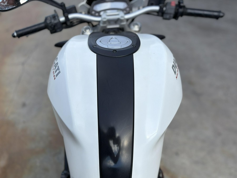 2014 Ducati MONSTER 696 ABS
