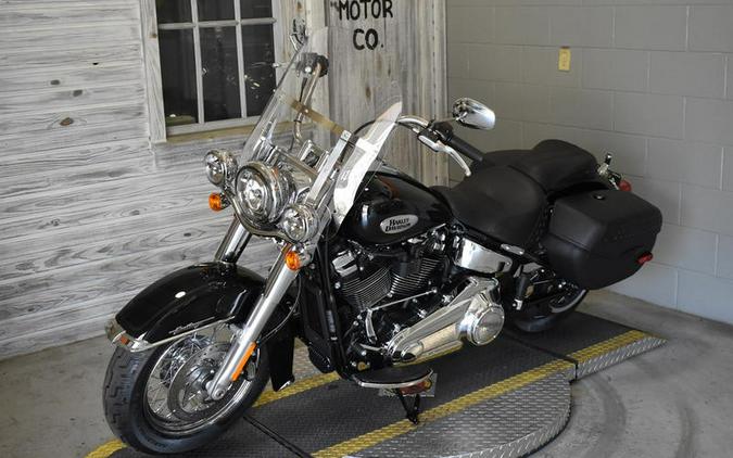 2024 Harley-Davidson® FLHCS - Heritage Classic