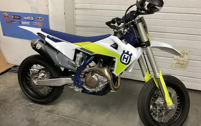 2021 Husqvarna® FS 450