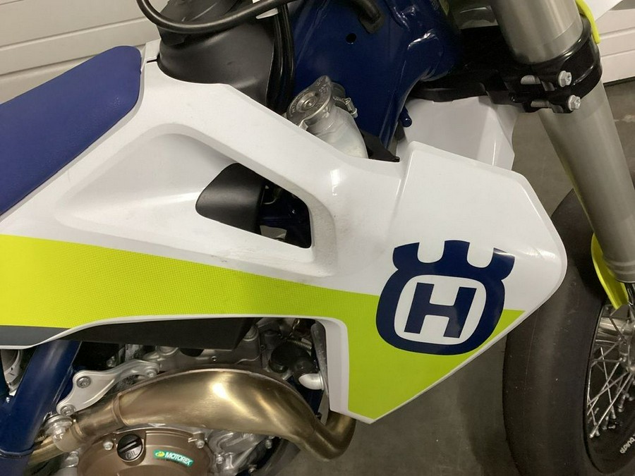 2021 Husqvarna® FS 450