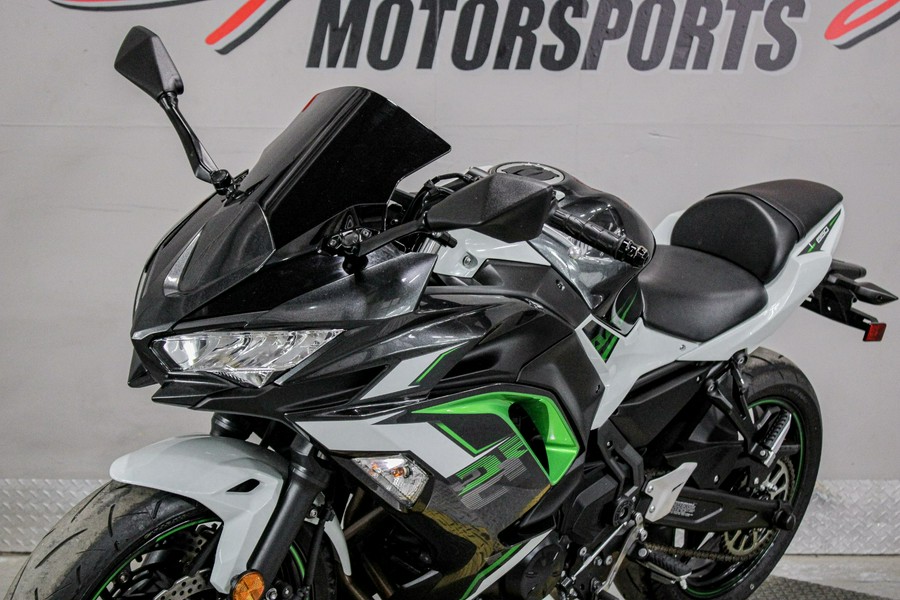 2022 Kawasaki Ninja 650