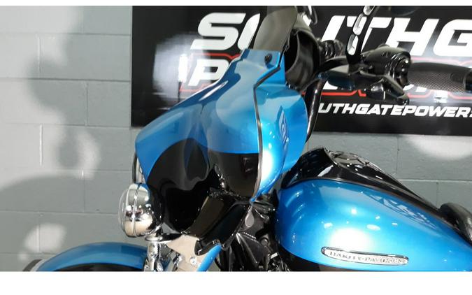2011 Electra Glide Ultra Limited - Harley-Davidson®