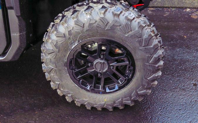 2026 Can-Am Defender MAX Limited HD11