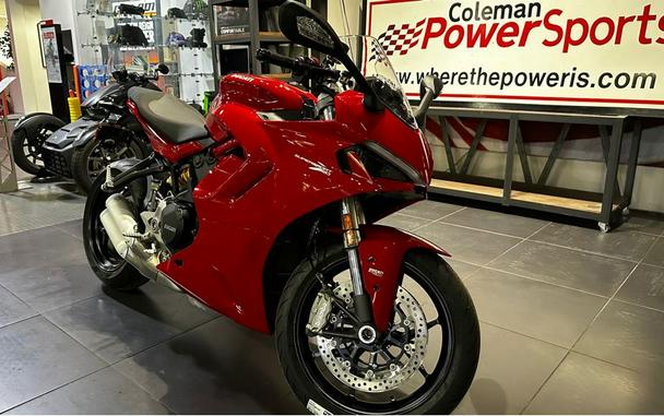 2024 Ducati Supersport 950 - Red