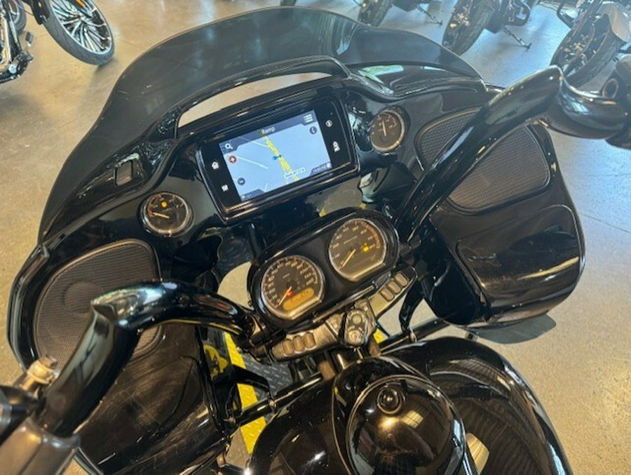 FLTRXS 2019 Road Glide Special