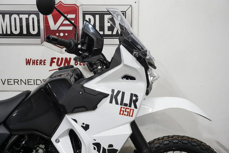 2025 Kawasaki KLR®650 Pearl Crystal White/Metallic Carbon Gray
