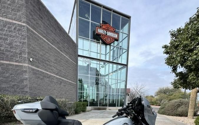2026 Harley-Davidson® FLHXL - Street Glide® Limited