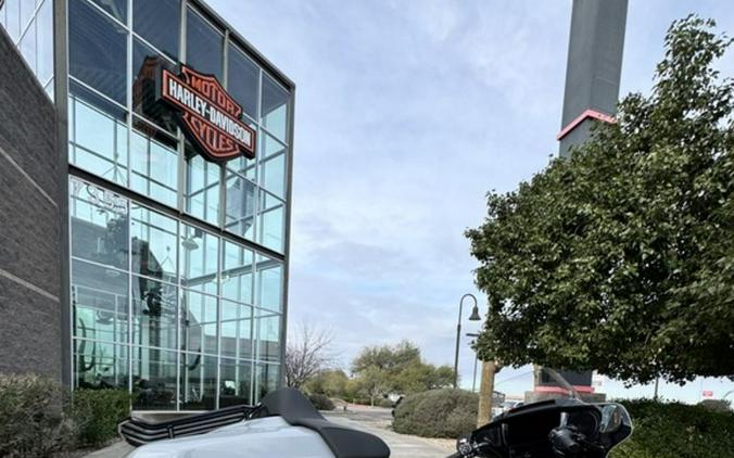 2026 Harley-Davidson® FLHXL - Street Glide® Limited