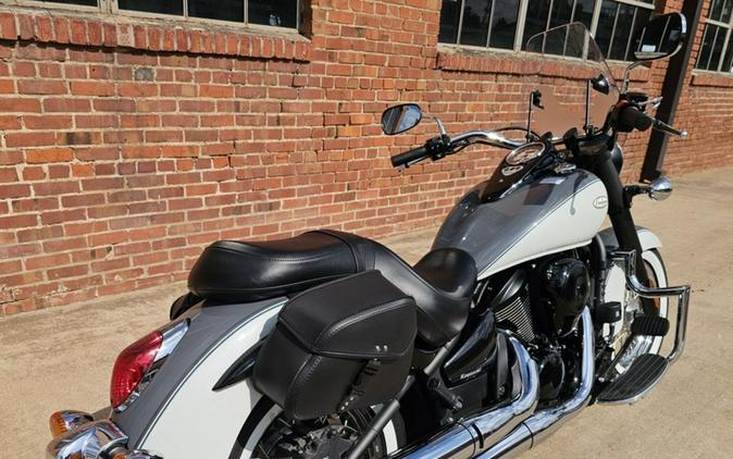 2024 Kawasaki Vulcan® 900 Classic