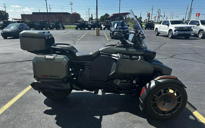2025 Can-Am Canyon Redrock