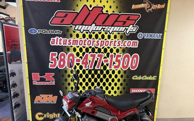 2025 Honda Navi Pearl Red