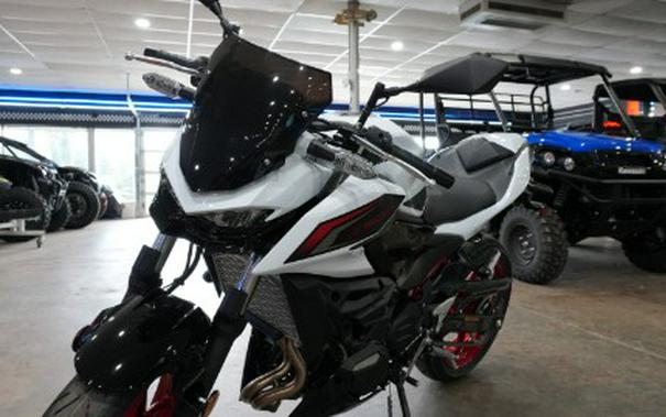 2026 Kawasaki Z500 SE ABS