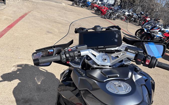 2026 BMW R1300RT