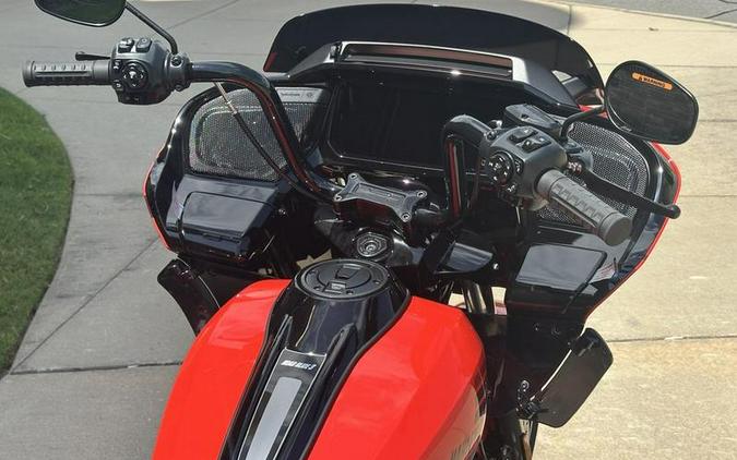 2026 Harley-Davidson® FLTRT - Road Glide® 3