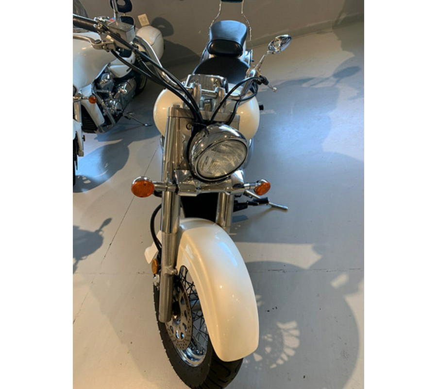 2002 Suzuki VL800K2