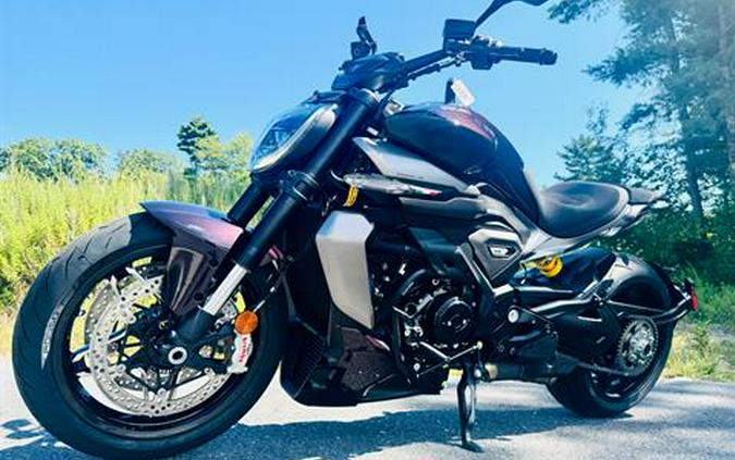2025 Ducati XDiavel V4