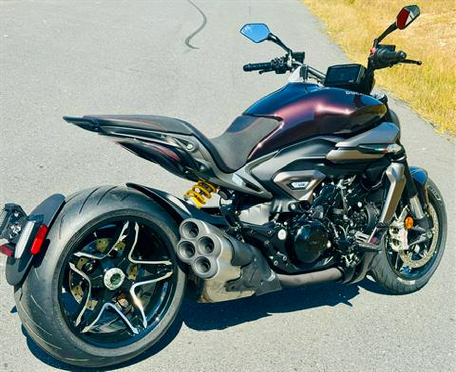2025 Ducati XDiavel V4
