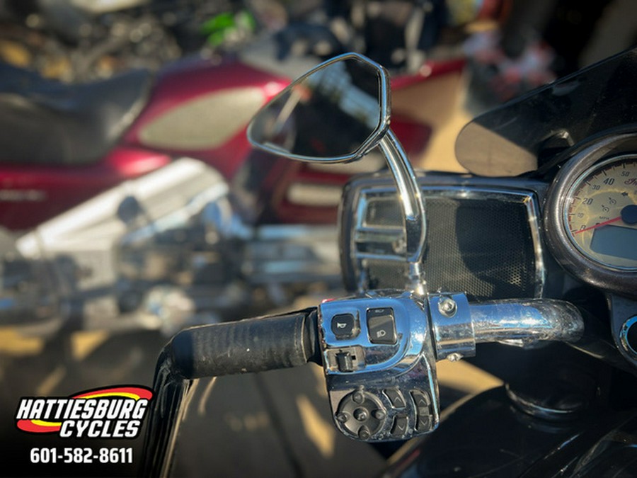 2017 Indian Roadmaster Steel Gray Over Thunder Black