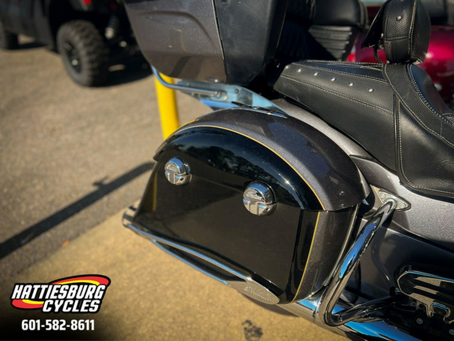 2017 Indian Roadmaster Steel Gray Over Thunder Black