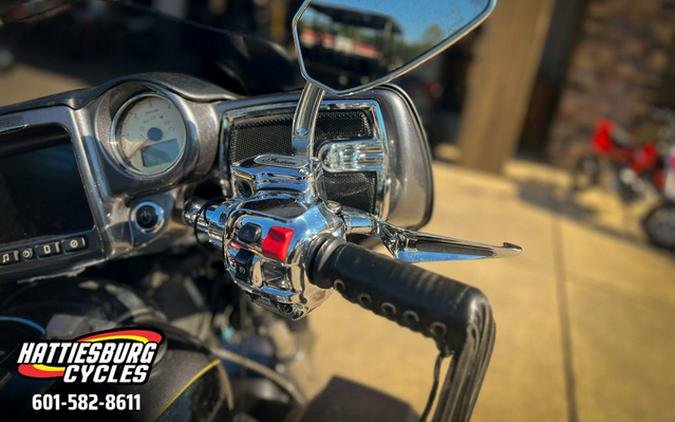 2017 Indian Roadmaster Steel Gray Over Thunder Black