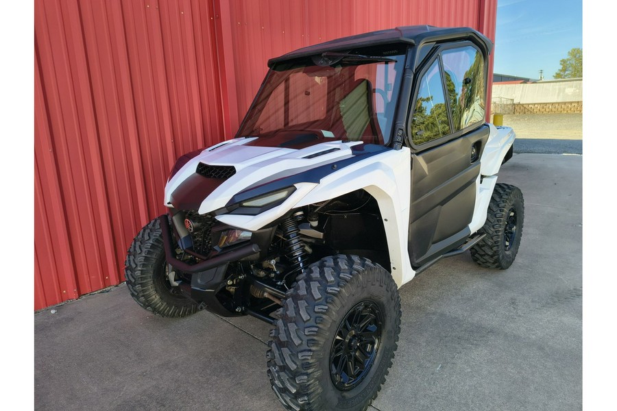 2021 Yamaha Wolverine RMAX2 1000 WHITE WITH ENCLOSED CAB WITH WINDSHIELD WIPER