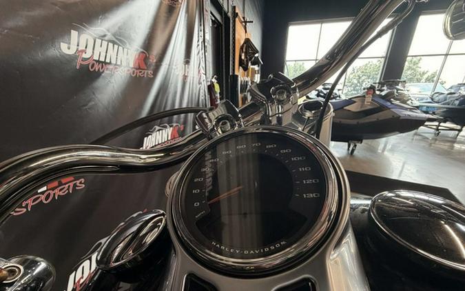 2019 Harley-Davidson Softail FLFBS - Fat Boy 114