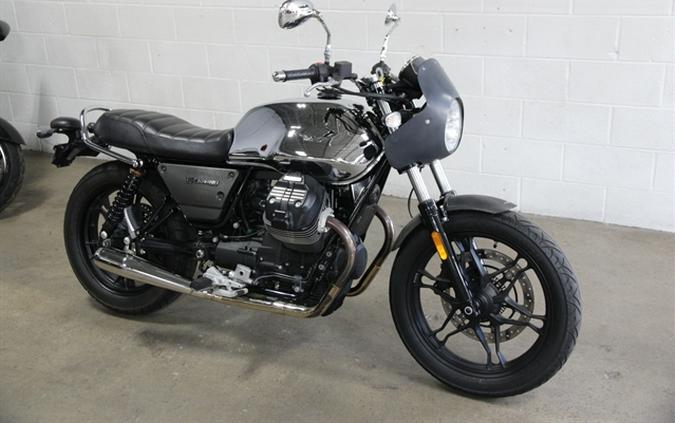 2018 MOTO GUZZI V7 III CARBON SHINE
