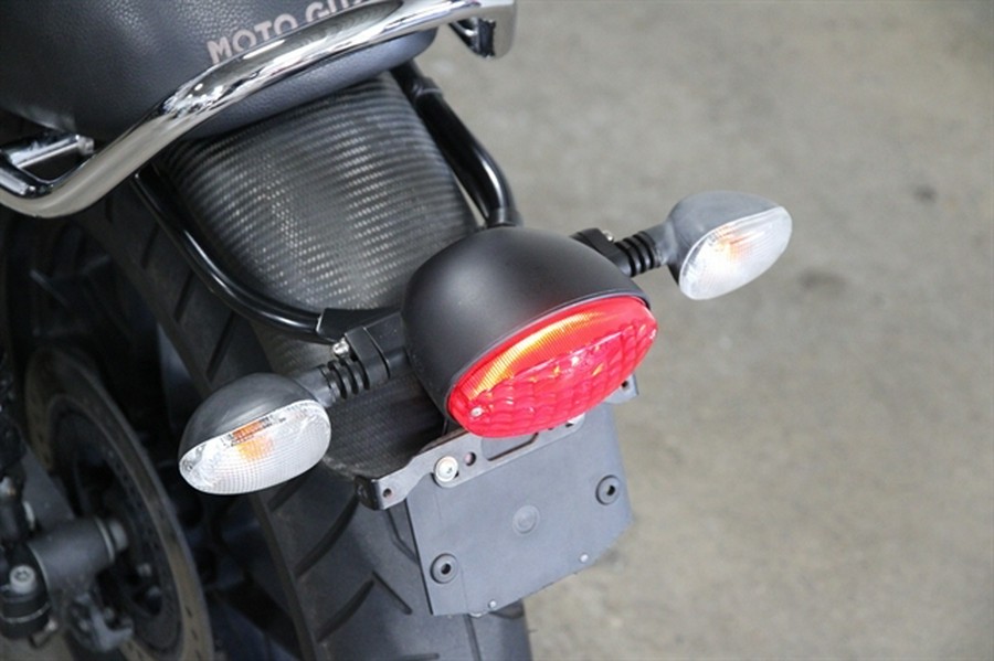 2018 MOTO GUZZI V7 III CARBON SHINE