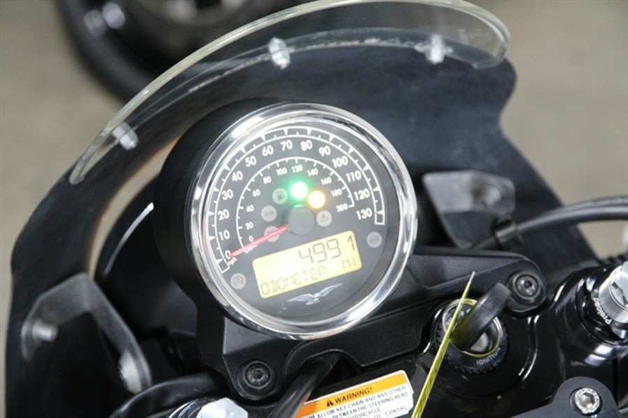 2018 MOTO GUZZI V7 III CARBON SHINE